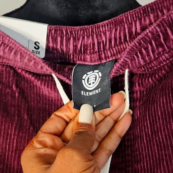 Corduroy Pants | Low Rise, Tapered Leg | Size S/P - Picture 4 of 6